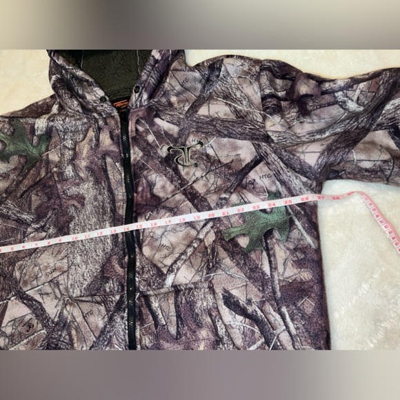 Men’s True Timber Camo Zip Hoodie - Picture 8 of 9